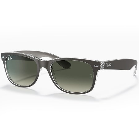 Ray-Ban RB2132-F NEW WAYFARER サングラス NEW WAYFARER FLASH Sunglasses in Rubber Black and Silver